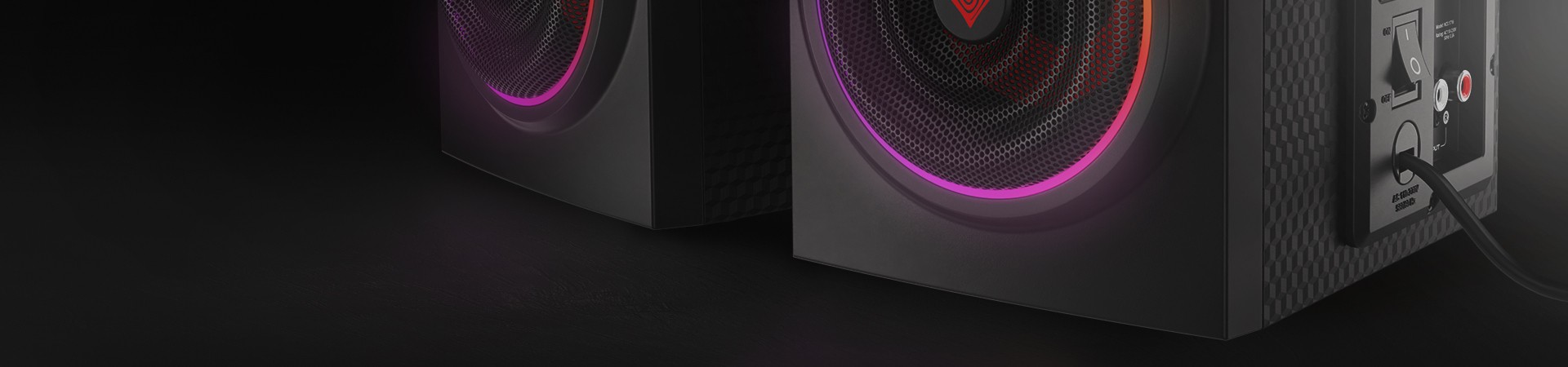 Genesis Helium 300 BT con alta valoración de ithardware.co.uk