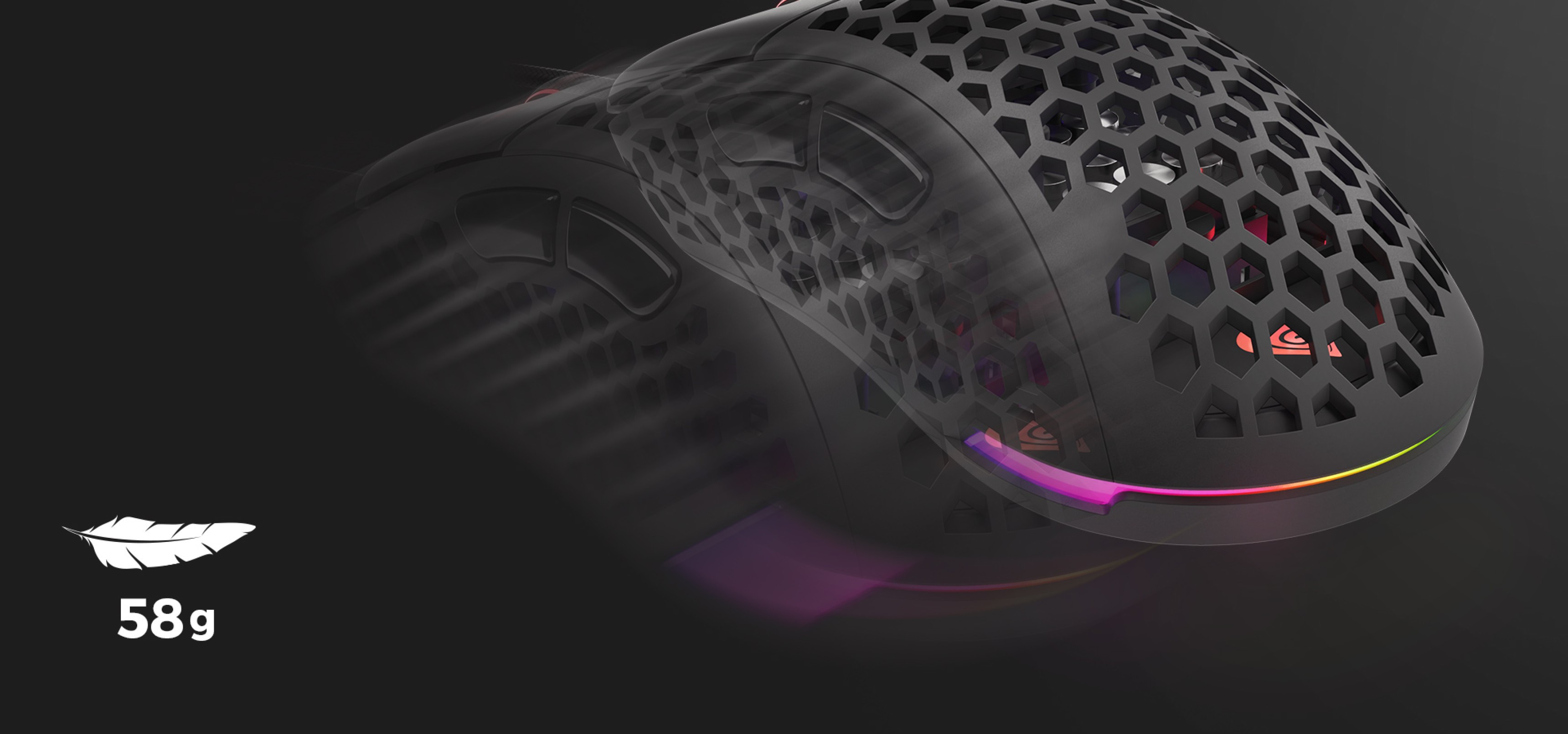 Ligero ratón negro para juegos con diseño de panal, iluminación RGB y sensor de 16.000 PPP. Pesa 58 g