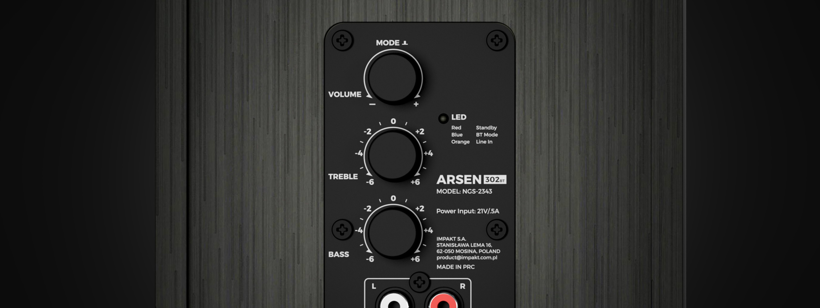 Panel de control del GŁOŚNIKI GENESIS ARSEN 302BT con mandos para volumen, agudos, graves y conexiones de entrada sobre una superficie negra texturizada