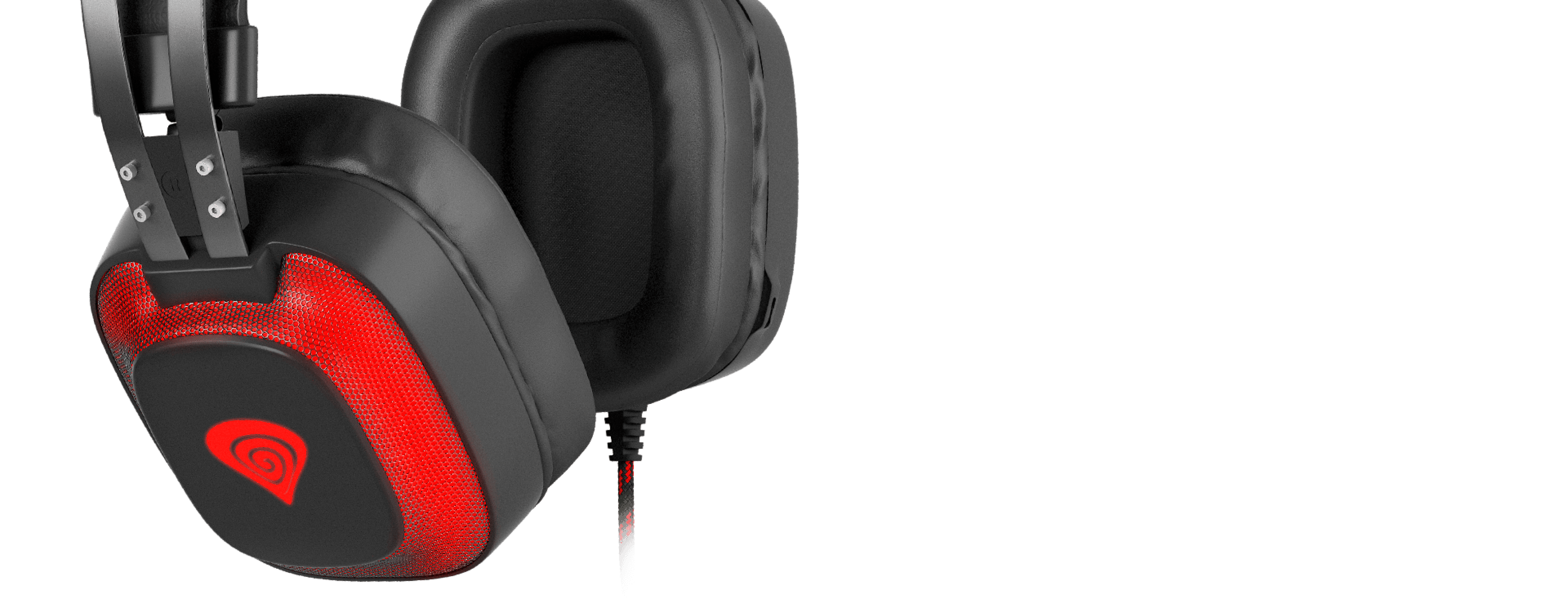 Auriculares over-ear negros y rojos con sonido envolvente 7.1 y micrófono integrado, diseñados para jugar